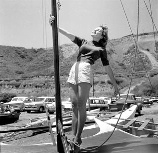 Elaine Stewart feet photo 13