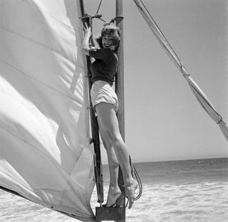 Elaine Stewart feet photo 6