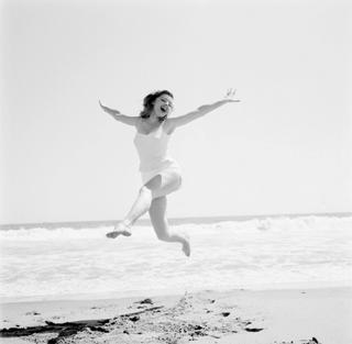 Elaine Stewart feet photo 20