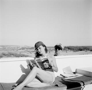 Elaine Stewart feet photo 17