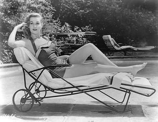 Elaine Stewart feet photo 3