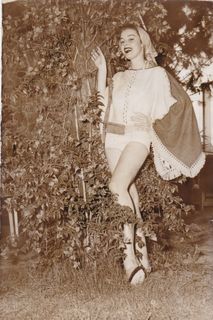 Elaine Stewart feet photo 8