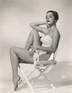 Elaine Stewart feet photo 7