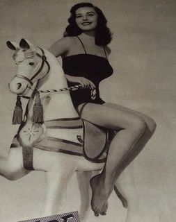 Elaine Stewart feet photo 1