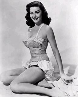 Elaine Stewart feet photo 2