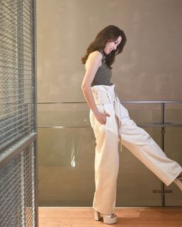 Elaine Yiu feet photo 2