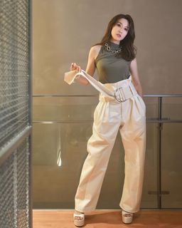 Elaine Yiu feet photo 20
