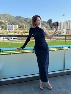 Elaine Yiu feet photo 5