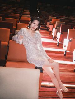 Elaine Yiu feet photo 13