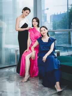 Elaine Yiu feet photo 8