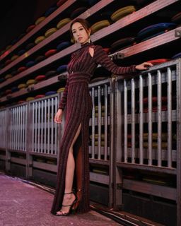 Elaine Yiu feet photo 4