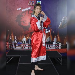 Elaine Yiu feet photo 4