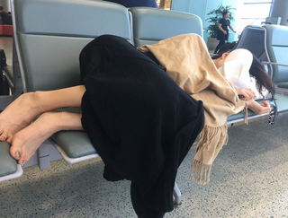 Elaine Zhong feet photo 20