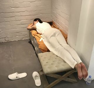 Elaine Zhong feet photo 6