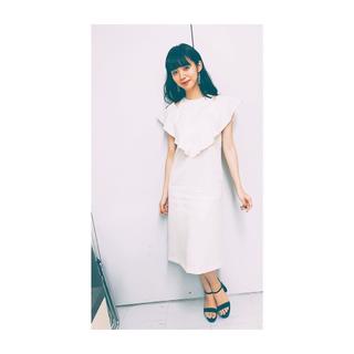 Elaiza Ikeda feet photo 19