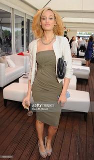 Elarica Gallacher feet photo 20