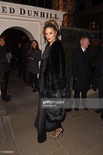 Elarica Gallacher feet photo 14