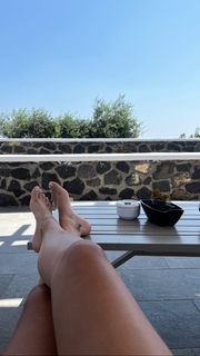 Elarica Gallacher feet photo 18