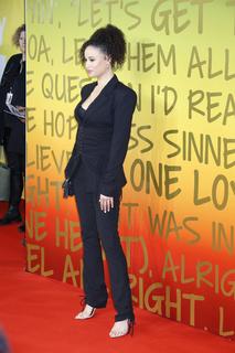 Elarica Gallacher feet photo 14