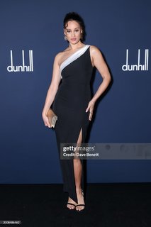 Elarica Gallacher feet photo 11