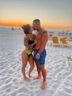 Elayna Black feet photo thumbnail