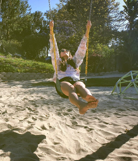Eleanor Matsuura feet photo 5