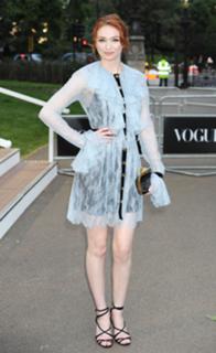 Eleanor Tomlinson feet photo thumbnail