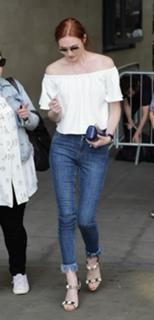 Eleanor Tomlinson feet photo thumbnail