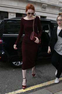 Eleanor Tomlinson feet photo thumbnail