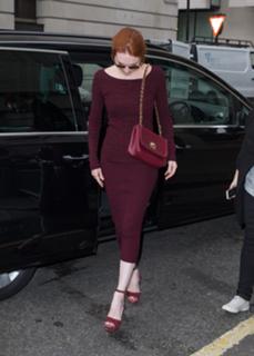 Eleanor Tomlinson feet photo thumbnail