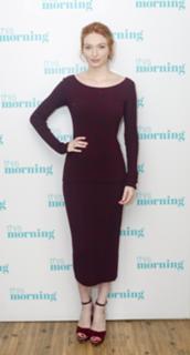 Eleanor Tomlinson feet photo thumbnail