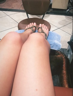 Electra Mustaine feet photo 5