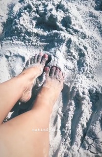 Electra Mustaine feet photo 2