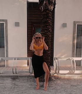 Electra Mustaine feet photo 17