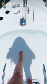 Electra Mustaine feet photo 18