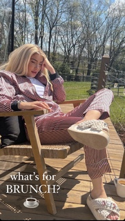 Electra Mustaine feet photo 2