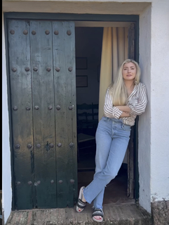 Electra Mustaine feet photo 16