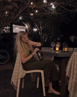 Electra Mustaine feet photo 2