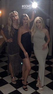Electra Mustaine feet photo 15