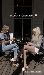 Electra Mustaine feet photo 12