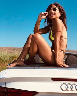 Eleftheria Eleftheriou feet photo thumbnail