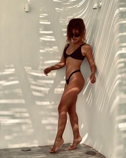 Eleftheria Eleftheriou feet photo thumbnail