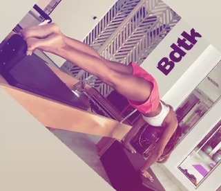 Eleftheria Eleftheriou feet photo thumbnail