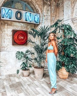 Eleftheria Eleftheriou feet photo thumbnail