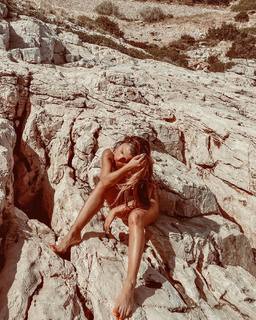 Eleftheria Eleftheriou feet photo thumbnail