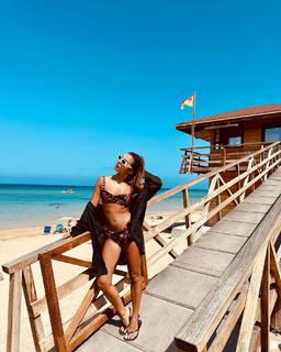 Eleftheria Eleftheriou feet photo thumbnail