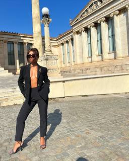 Eleftheria Eleftheriou feet photo thumbnail