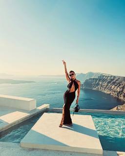 Eleftheria Eleftheriou feet photo thumbnail