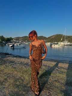 Eleftheria Eleftheriou feet photo thumbnail