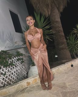 Eleftheria Eleftheriou feet photo thumbnail